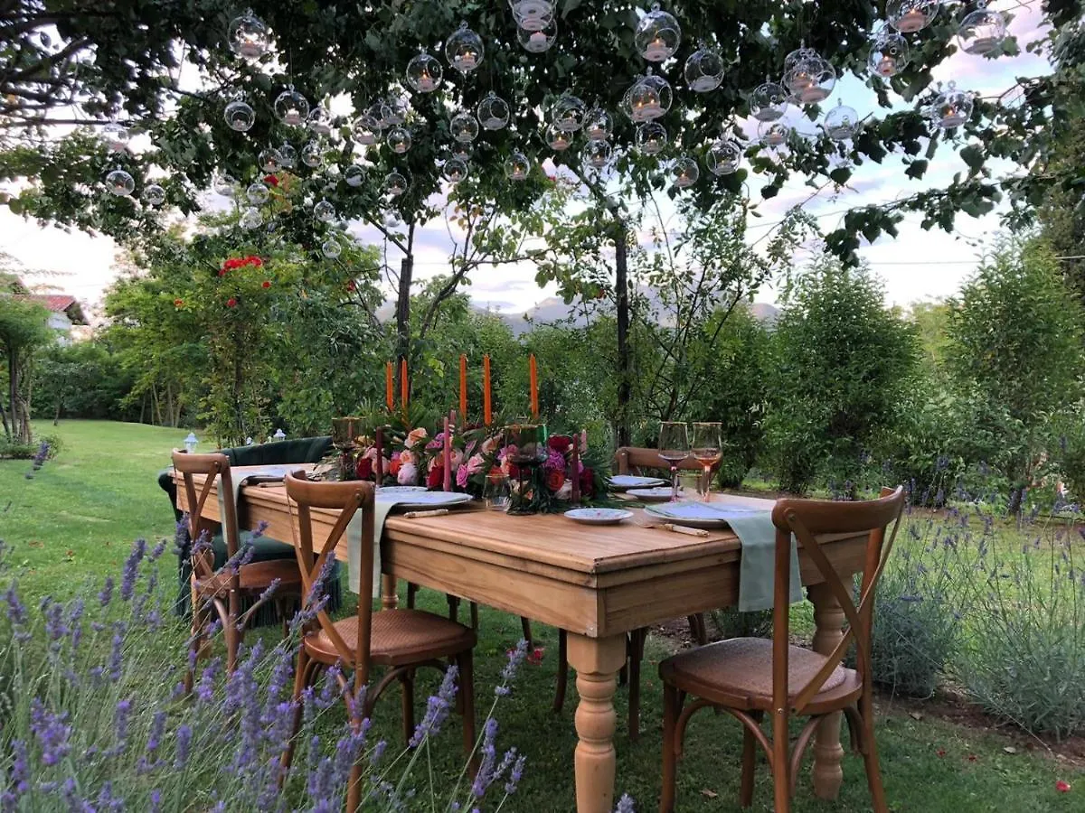 Lantgård Borgo Il Mezzanino Villa Salò