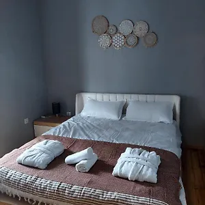 sofos-apartment-dolidze-st-45.alltbilisihotels.com/