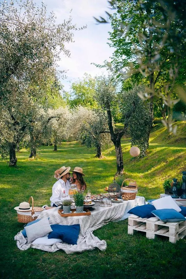 Borgo Il Mezzanino Villa Salo Italy